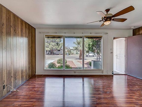 5th image of 1420 Honeysuckle Dr