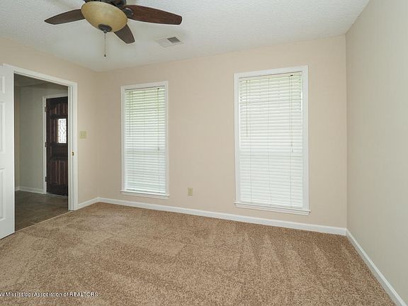 4th image of 7053 Flower Creek Dr