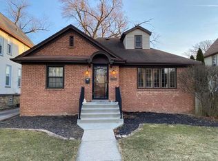 1647 W 100th Pl, Chicago, IL 60643