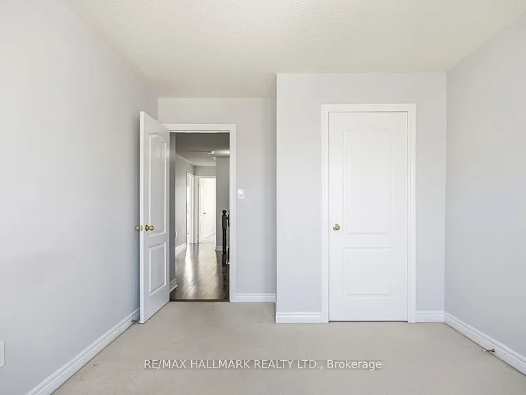 33 Tomabrook Cres — Photo 20