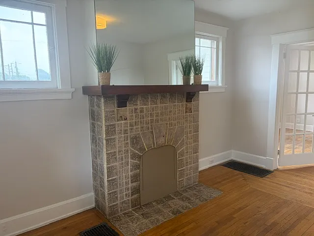5521 Harrison Ave — Photo 6