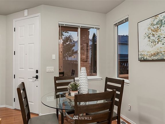 5th image of 15030 NE 8th Pl