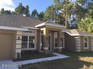 348 SW Pasto Cir, Palm Bay, FL 32908