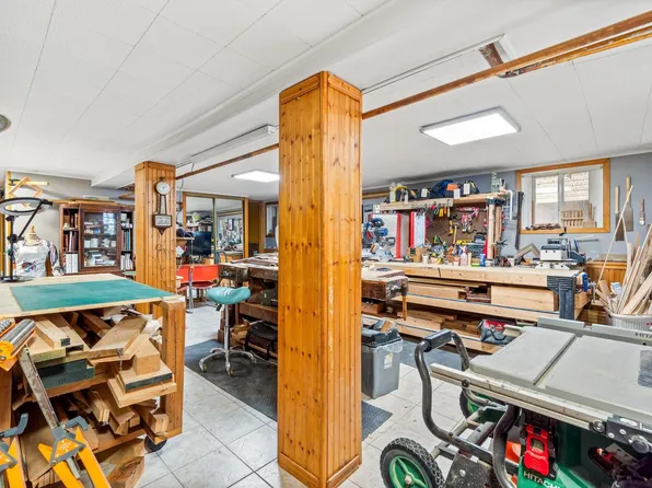 38 Gautier Avenue image 24 of 42