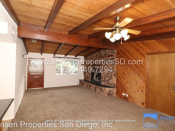 4th image of 3742 Royal Dr