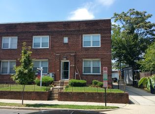 208 16th St NE, Washington, DC 20002