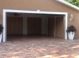 6412 Windwood Ct, Tampa, FL 33634