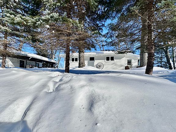 3rd image of 9055 Chub Lake Ridge Rd