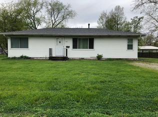 114 N Naylor St, Bunker Hill, IL 62014