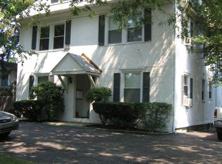 117 Montgomery Ave REAR B2, Bala Cynwyd, PA 19004