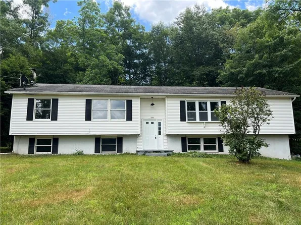 314 Neversink Drive, Port Jervis, NY 12771