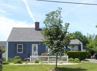 22 Amanda St, Springfield, MA 01118
