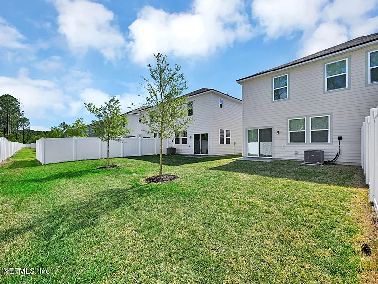 14522 Macadamia Ln — Photo 32
