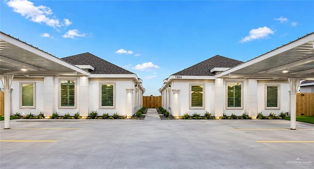 3 bed, 2.0 bath, $1,250 — Photo 1