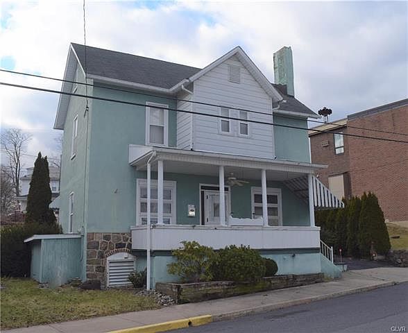 1st image of 162 Garibaldi Ave