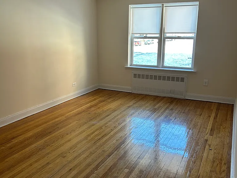 2662 W 2nd St #4H — Photo 7