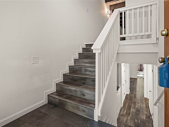 5th image of 845 Southwood Blvd Unit 38