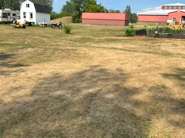 208 1st Street, Tisdale Rm No 427, SK S0E 1S0