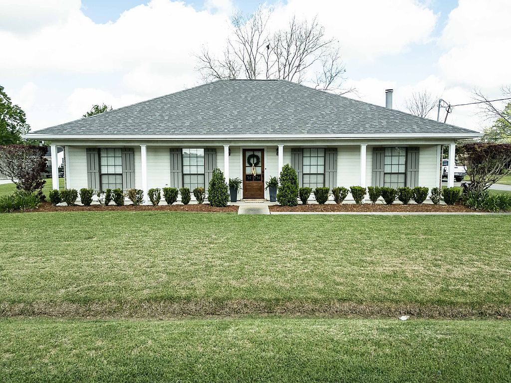 608 Parkside Dr - Property Image