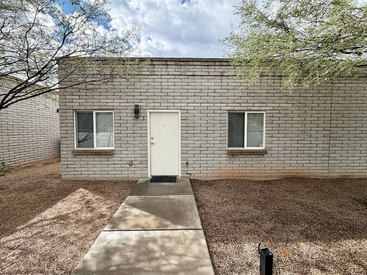 2 bed, 793 sqft, $1,095 — Photo 2