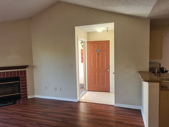 3rd image of 10263 Gandy Blvd N APT 308