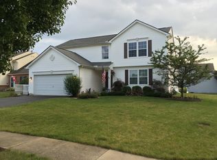 932 Keltonhurst Ct, Pataskala, OH 43062