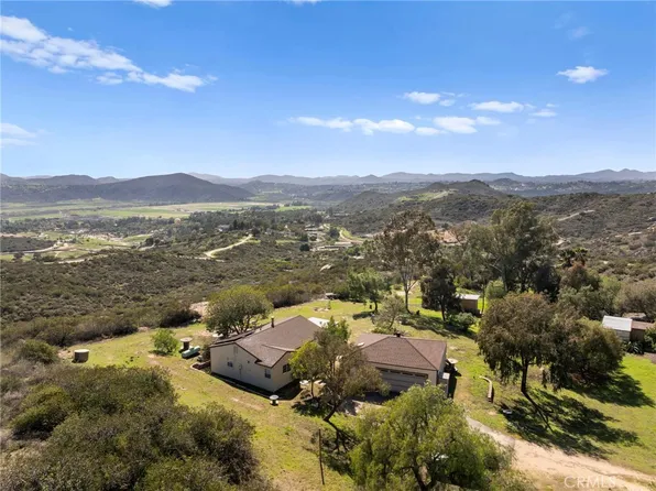 16553 Rockwood Rd, Escondido, CA 92027