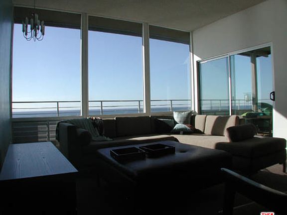 4th image of 18063 Coastline Dr APT 2