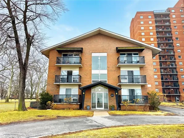1805 Riverside Dr W #203, Windsor, ON N9B 1A6