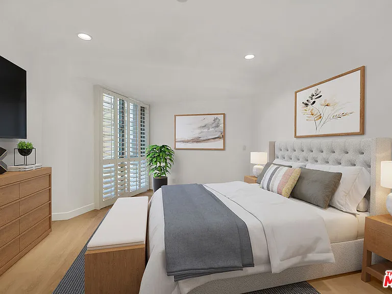 515 Ocean Ave #402S — Photo 34
