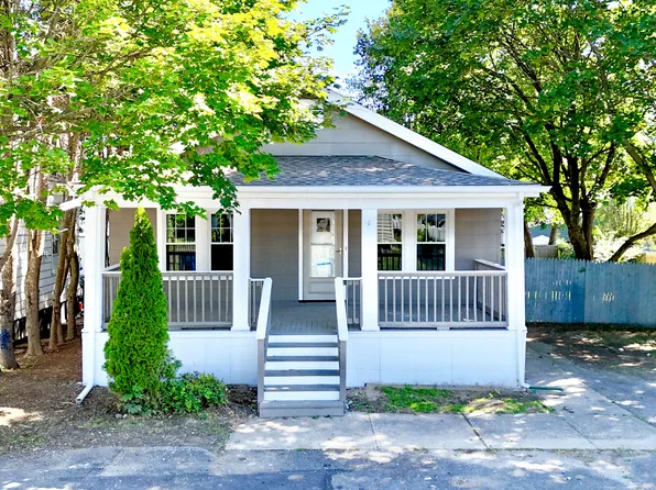 89 Geddes Terrace, Waterbury, CT 06708