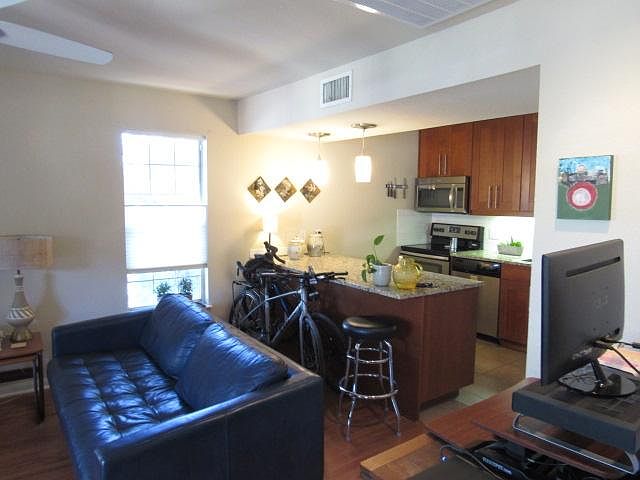 1st image of 7864 Northcross Dr #824