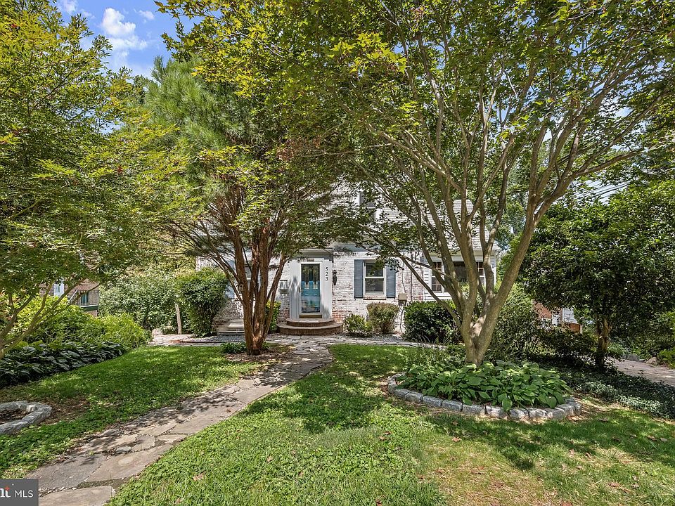 1st image of 523 Ashford Rd
