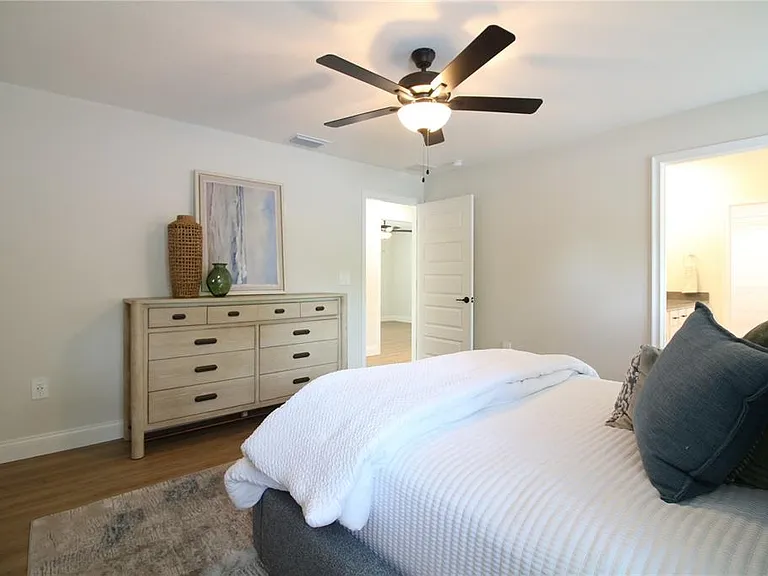 1242 Dorothy St — Photo 16