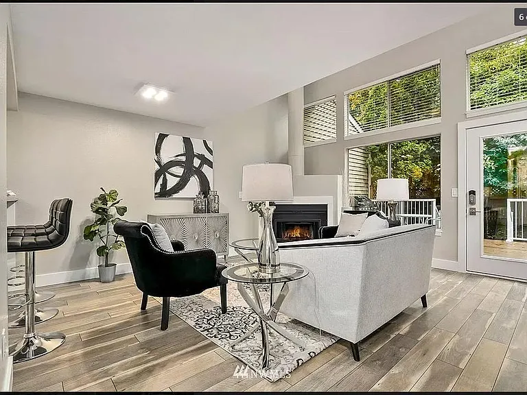 11801 NE 105th Ct — Photo 2