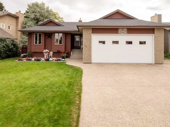 123 W Fairway Dr, Coaldale, AB T1M 1H1