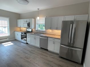 148 Winthrop St FLOOR 2, Taunton, MA 02780