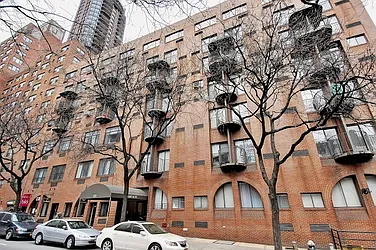 Rented by City Connections Realty