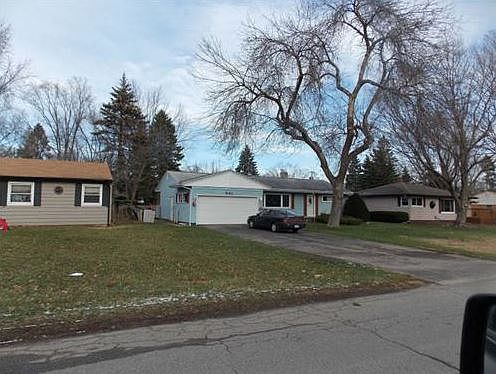 2nd image of 341 Hunter Dr