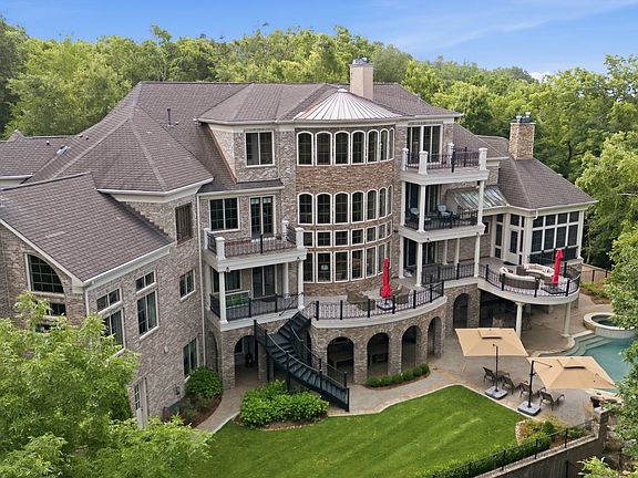 2nd image of 4019 Flagstone Ct