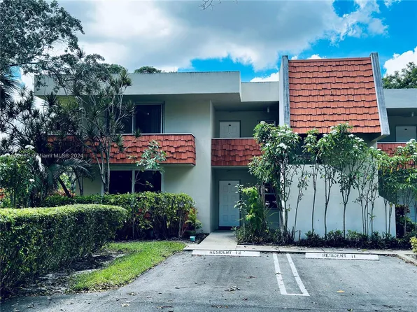 907 Cypress Ter APT 206, Pompano Beach, FL 33069