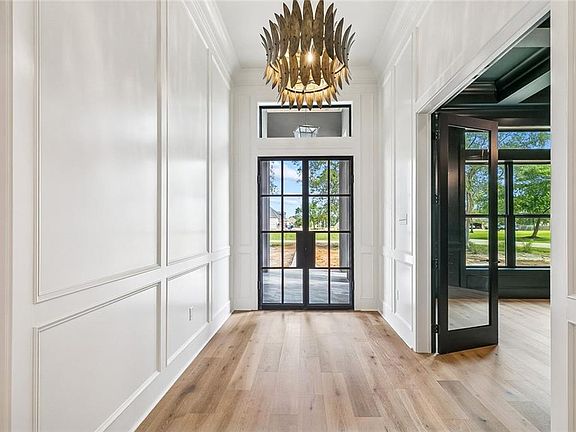 3rd image of 13131 Rue Chateau
