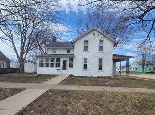 501 S Madison St, Morrison, IL 61270