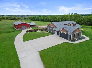 4524 68th St, Franksville, WI 53126