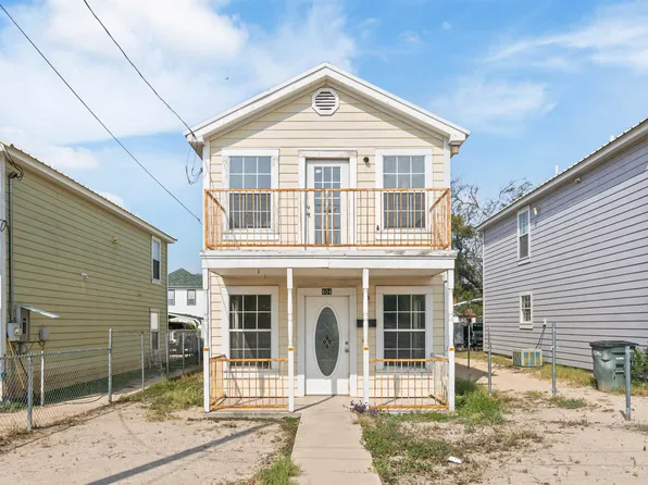 404 N Main St, Del Rio, TX 78840