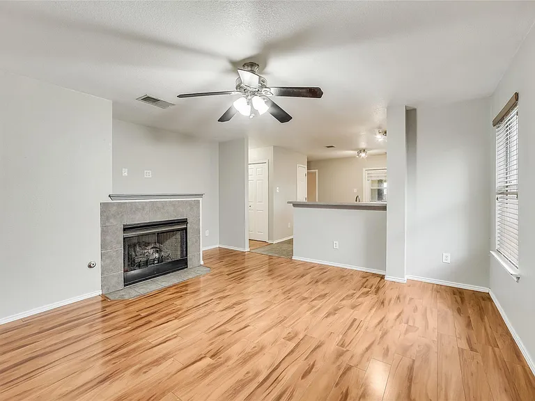 14313 Lemongrass Ln — Photo 8