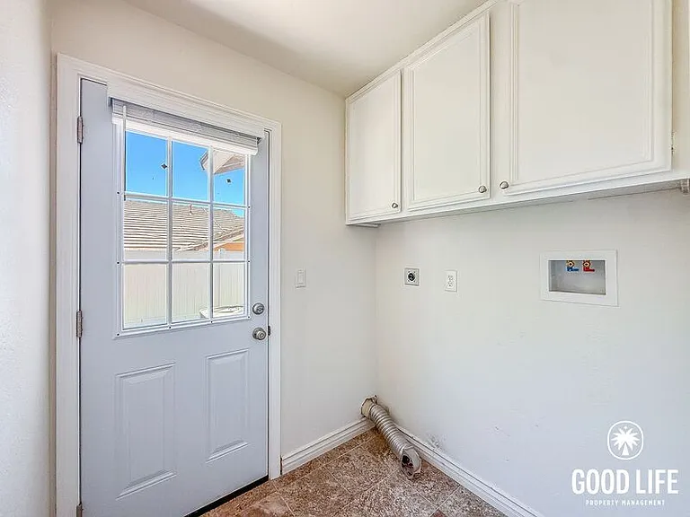 11775 Scripps Lake Dr — Photo 8