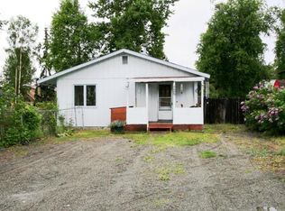 725 Fischer Ave, Anchorage, AK 99518