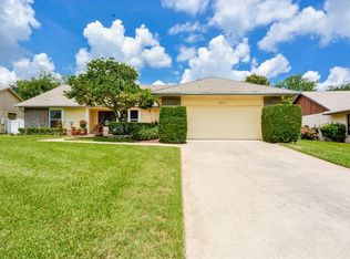 5922 Pitch Pine Dr, Orlando, FL 32819