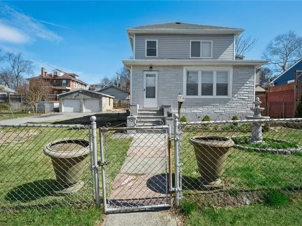 16 Moultrie Avenue, Yonkers, NY 10710